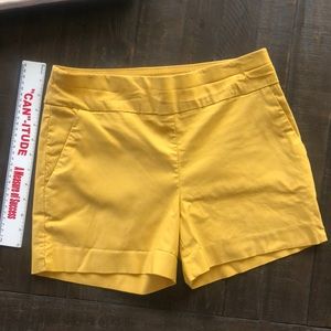 7th Avenue Design Gold Shorts